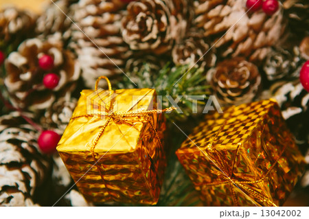 Christmas Decoration 13042002