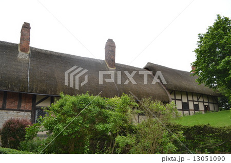 アンハザウェイの生家 13051090