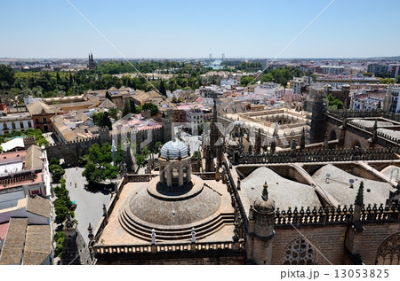 セビーリャ・ヒラルダの塔からの眺望 セビーリャ・ヒラルダの塔からの眺望 13053825