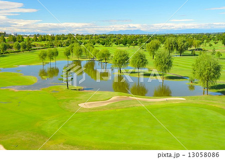 台風一過のゴルフ場 台風一過のゴルフ場 13058086