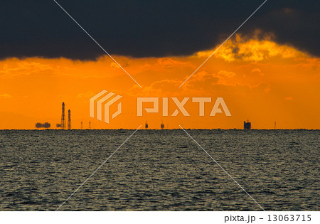 三河湾の蜃気楼・渥美火力発電所 13063715