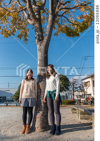 女子友と記念写真 女子友と記念写真 13066886