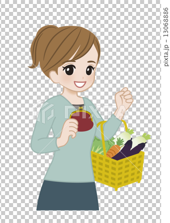 主婦 買い物中(笑顔で財布を持つ) 主婦 買い物中(笑顔で財布を持つ) 13068886