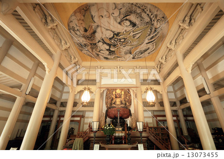 円覚寺　宝冠釈迦如来坐像と白龍図 13073455
