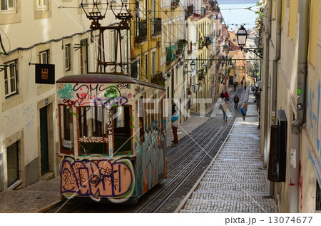 リスボンのケーブルカー Lisbon リスボンのケーブルカー Lisbon 13074677