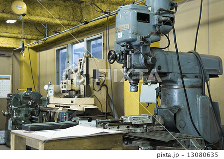 町工場・ファブラボ 13080635