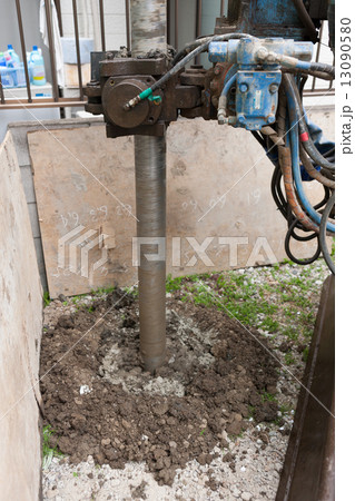 住宅の地盤改良工事　 13090580