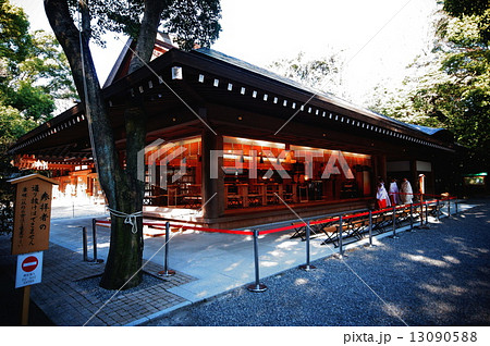 熱 田 神 宮 祈祷殿 ・ 長床 ( 愛知県 名古屋市 ) 熱 田 神 宮 祈祷殿 ・ 長床 ( 愛知県 名古屋市 ) 13090588