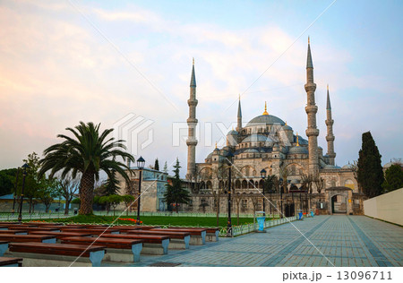 Sultan Ahmed Mosque (Blue Mosque) in Istanbul 13096711