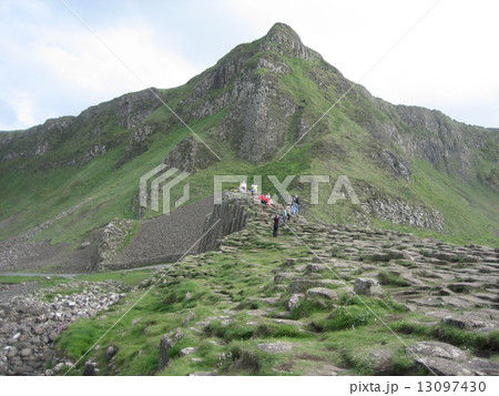 北アイルランド　ジャイアンツコズウェイ 13097430