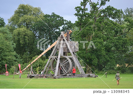 中世の武器 13098345