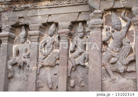 エローラ遺跡 13102314