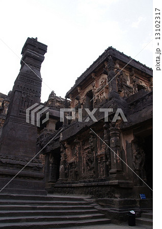 エローラ遺跡 エローラ遺跡 13102317