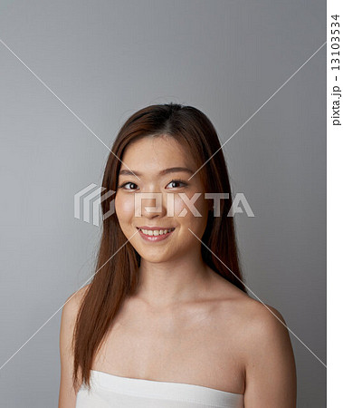 Smiling Girl 13103534