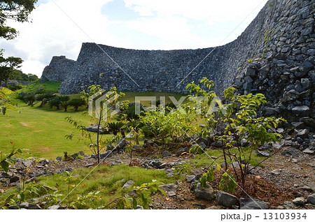 史跡･今帰仁城跡（沖縄県国頭郡今帰仁村） 13103934