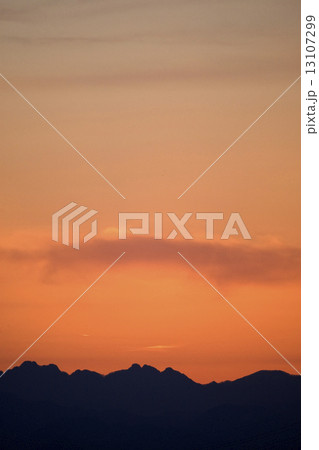 夕焼け空 13107299