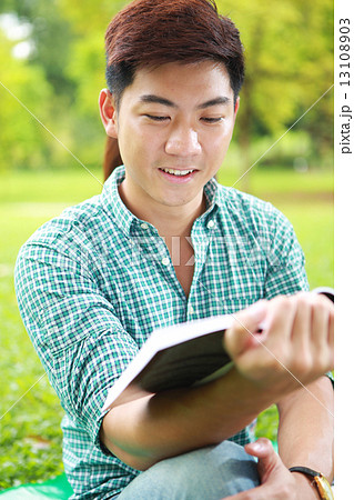 Young, student, lifestyle, eduaction, casual, handsome, man, youth, outdoor, studying, information Young, student, lifestyle, eduaction, casual, handsome, man, youth, outdoor, studying, information 13108903