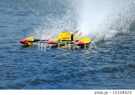 ラジコンボート ラジコンボート 13108929