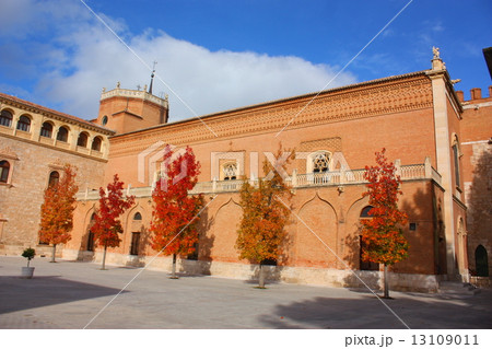 アルカラ・デ・エナーレスのサン・ベルナルド修道院 13109011