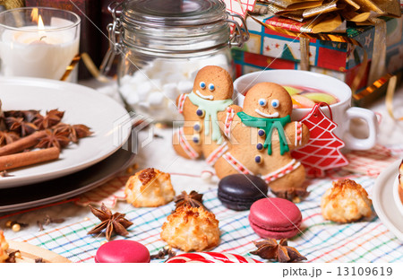 christmas sweets 13109619