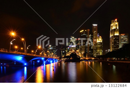 singapore night scenery 13122684