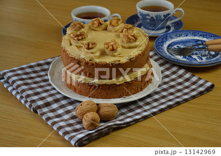 コーヒークリームアンドウォールナットケーキ コーヒークリームアンドウォールナットケーキ 13142969