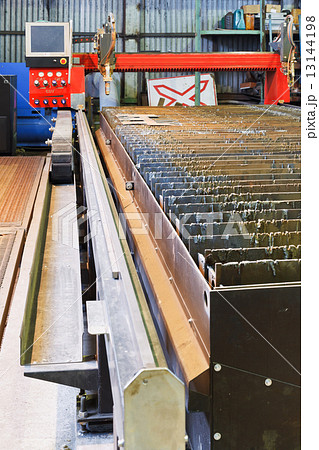 rails of gas and plasma torches cutting machine rails of gas and plasma torches cutting machine 13144198