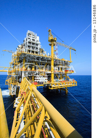 Oil and gas platform in the gulf or the sea, The world energy 13146886