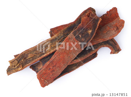 chinese herbal medicine on the background. chinese herbal medicine on the background. 13147851