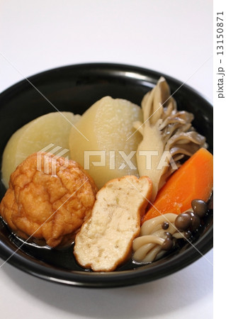 大根と練り物の煮物 13150871
