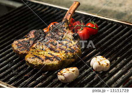 steak flame broiled on a barbecue 13151729