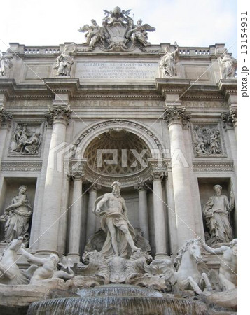 ローマ トレビの泉 ローマ トレビの泉 13154931