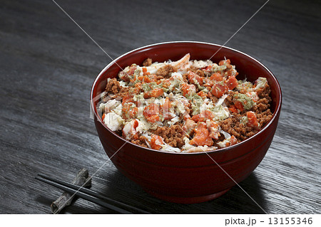 カニ丼 13155346
