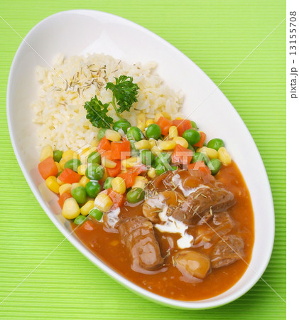 Rice with Beef, asia food in the background 13155708