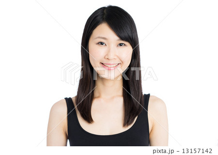 笑顔の女性 笑顔の女性 13157142