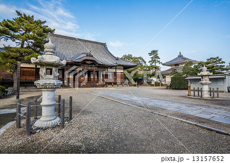 建中寺本堂と経堂 建中寺本堂と経堂 13157652