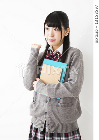 制服姿の女子高生 13158597
