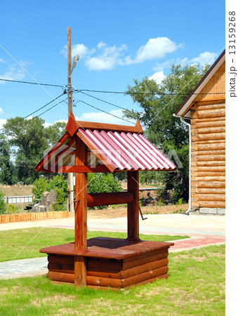 Wooden well Wooden well 13159268