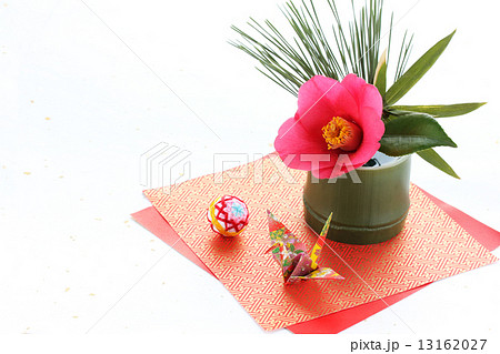 和・折り鶴と椿01 13162027