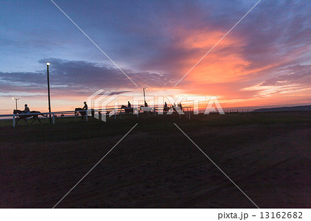Race Horses Training Track Riders Silhoutted Sunrise Race Horses Training Track Riders Silhoutted Sunrise 13162682