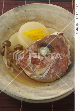 鯛の兜煮 13162847