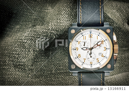 military watch military watch 13166911