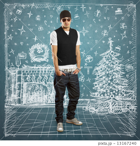 Man Looking For Christmas Gifts Man Looking For Christmas Gifts 13167240