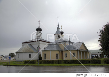 View St. Kazan and Holy Resurrection Church. Suzdal, Golden Ring of Russia. 13170389
