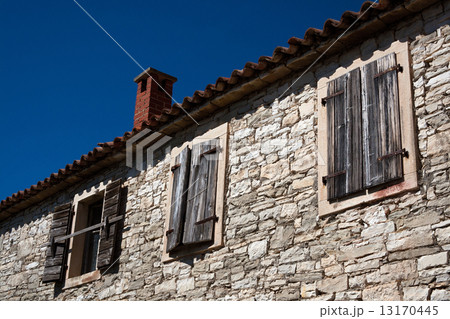 Old stone house Old stone house 13170445