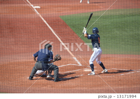 野球〜左打者･捕手･審判（イメージ） 13171994