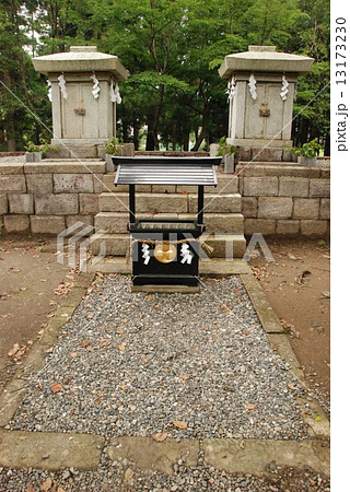 大斎原(おおゆのはら)の石祠（熊野本宮大社／和歌山県田辺市本宮） 13173230