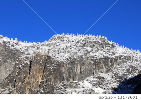 冬のヨセミテ国立公園の写真素材