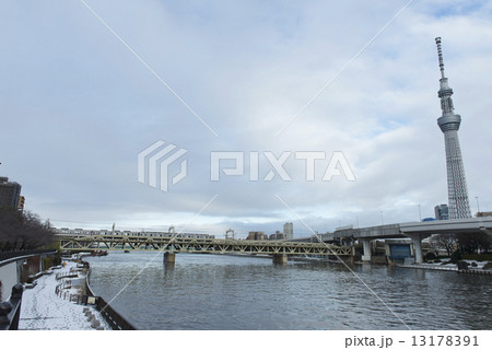 tokyo_winter 13178391