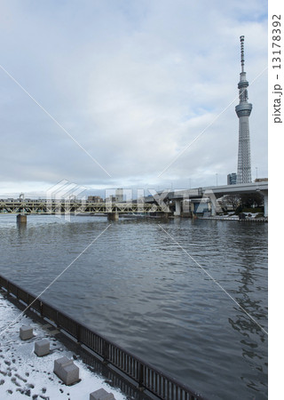 tokyo_winter 13178392